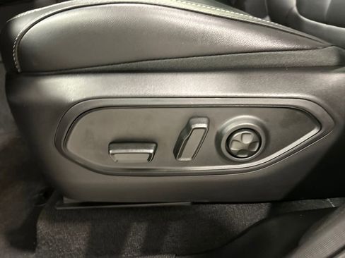 New 2026 Jeep Grand Cherokee L Limited image 17