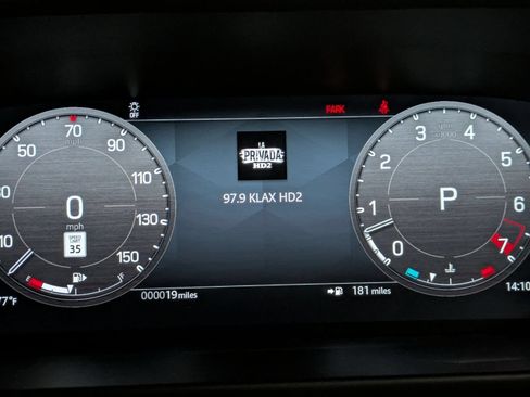 New 2026 Land Rover Defender 110 X-Dynamic SE AWD/4WD image 18