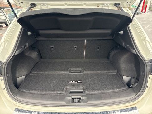 Certified 2022 Nissan Rogue Sport SL image 23