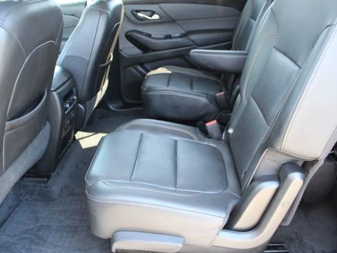 Used 2020 Chevrolet Traverse Premier w/ Redline Edition image 36
