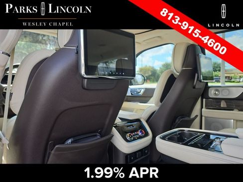 Used 2020 Lincoln Navigator Black Label w/ Cargo Convenience Package AWD/4WD image 15