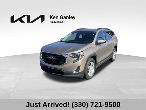 Used 2018 GMC Terrain SLE w/ Driver Convenience Package FWD image 1