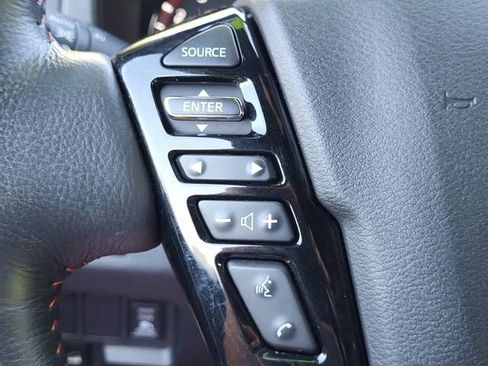 Certified 2023 Nissan Frontier PRO-4X w/ Pro Convenience Package image 11