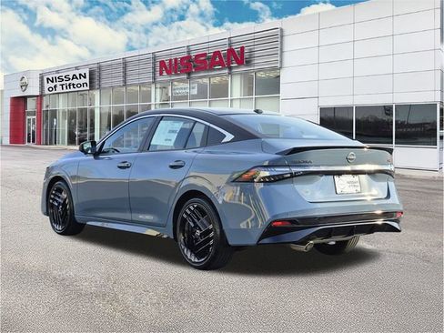 New 2026 Nissan Sentra SR w/ SR Premium Package FWD image 6
