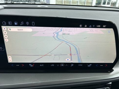 New 2026 Chevrolet Traverse LT w/ Sun and Wheel Package image 10