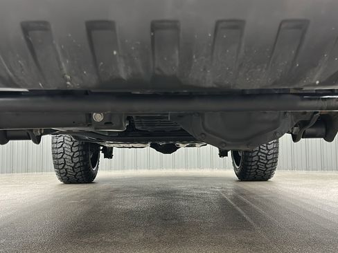 Used 2024 Jeep Wrangler Unlimited Sahara w/ Technology Group image 15