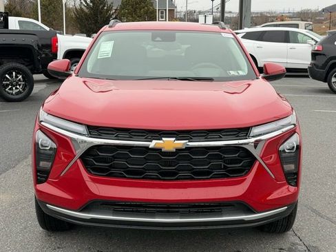 New 2026 Chevrolet Trax LT w/ Driver Confidence Package image 8