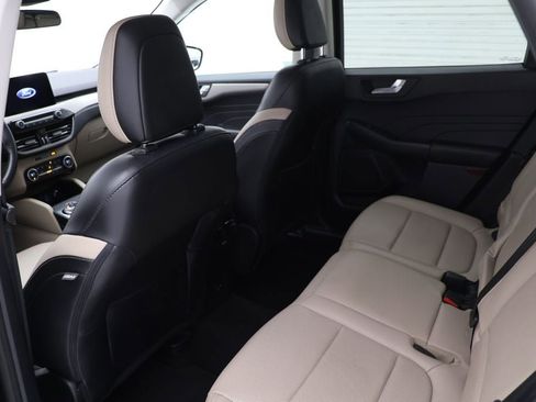 Used 2021 Ford Escape SEL image 11