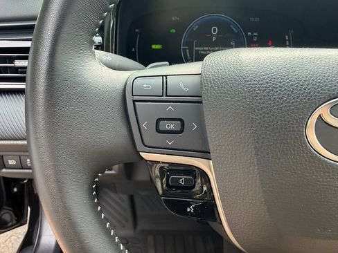 Certified 2025 Toyota Camry SE FWD image 26