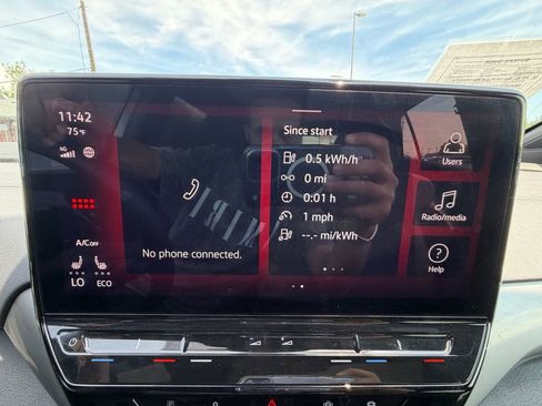 Used 2023 Volkswagen ID.4 Pro S AWD/4WD image 28