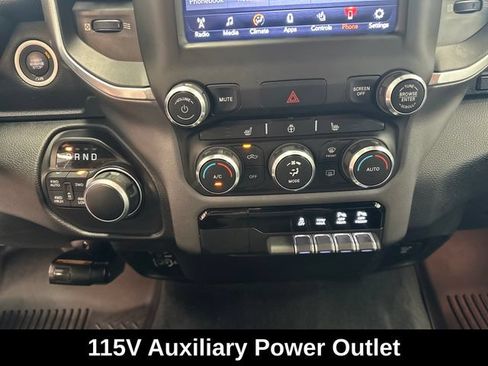 Used 2021 RAM 1500 Big Horn AWD/4WD image 30