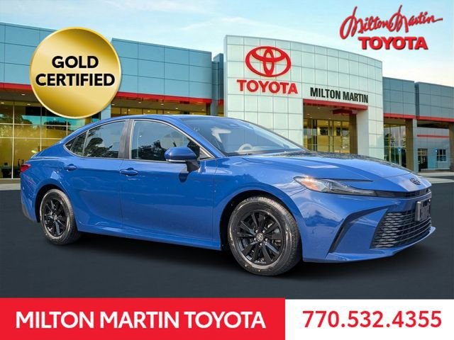 Certified 2025 Toyota Camry LE FWD image 1