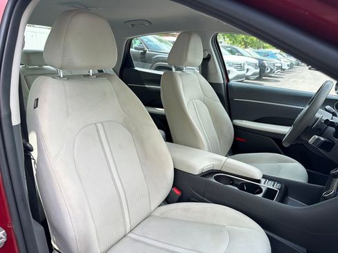 Used 2024 Hyundai Sonata SEL FWD image 50