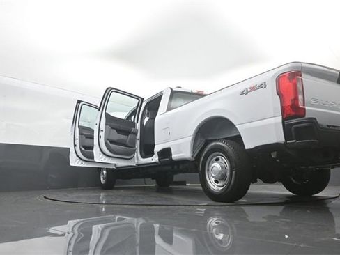 New 2026 Ford F350 XL image 38