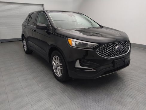 Used 2023 Ford Edge SEL AWD/4WD image 13