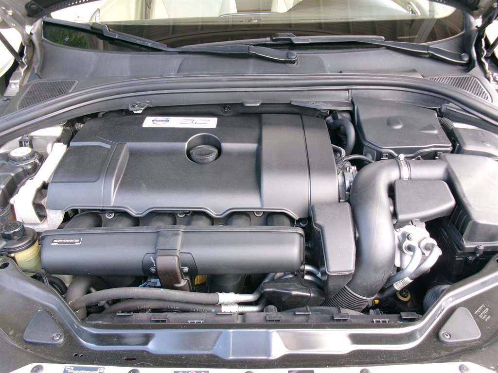 Used 2013 Volvo XC60 3.2 FWD image 41