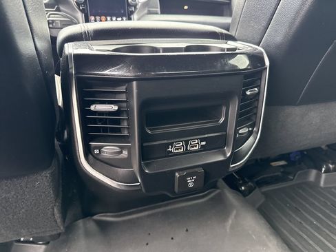 Used 2020 RAM 2500 Laramie w/ Night Edition AWD/4WD image 25