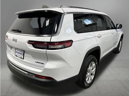 Used 2023 Jeep Grand Cherokee L Limited AWD/4WD image 5