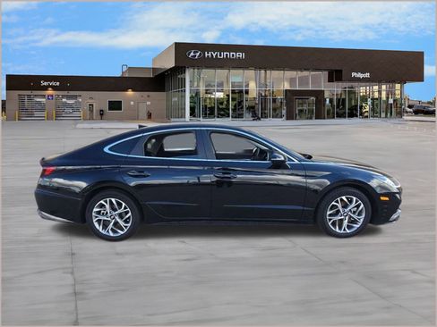 Certified 2023 Hyundai Sonata SEL w/ Preferred Accessory Package image 7