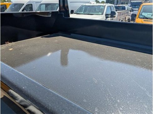 New 2025 Ford F350 XL w/ XL Chrome Package image 10