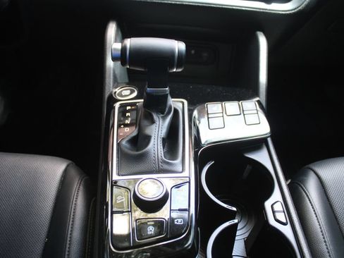 Used 2024 Kia Sportage SX FWD image 38