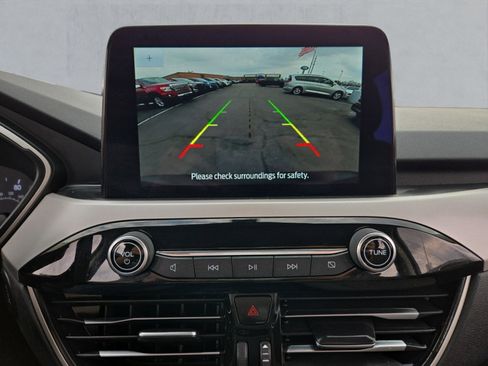 Used 2022 Ford Escape SE w/ Convenience Package image 19