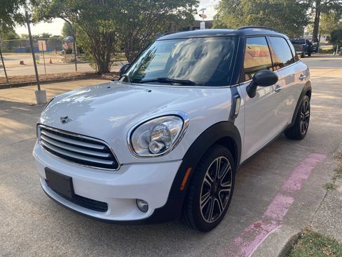Used 2014 MINI Cooper Countryman FWD image 1