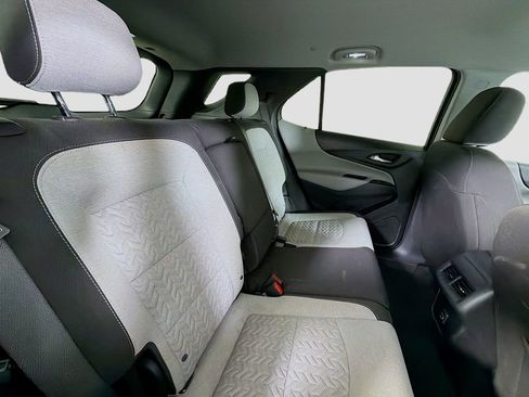 Used 2023 Chevrolet Equinox LT image 27