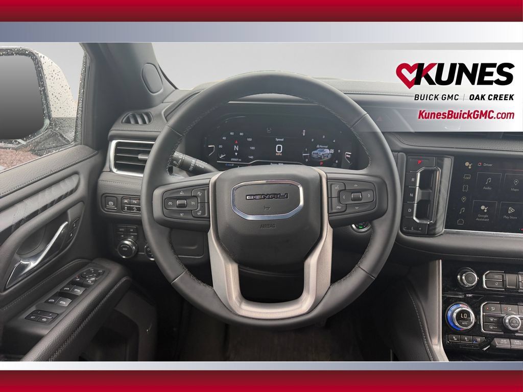 Used 2024 GMC Yukon Denali AWD/4WD image 15