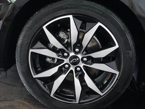 Used 2024 Chevrolet Malibu RS w/ LPO, Floor Liner Package FWD image 4