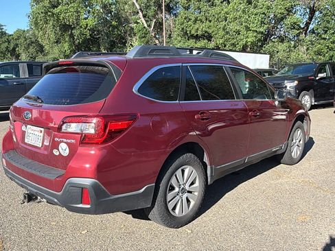 Used 2018 Subaru Outback 2.5i image 5