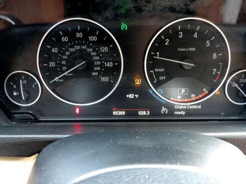 Used 2015 BMW 428i Gran Coupe xDrive image 32