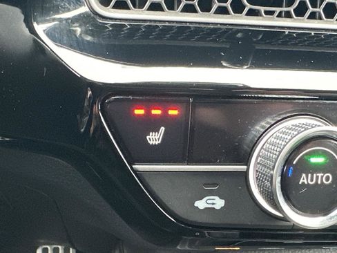 Certified 2024 Honda Civic Sport Touring image 25