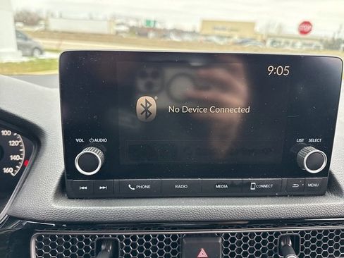 Used 2023 Honda Civic Sport image 19