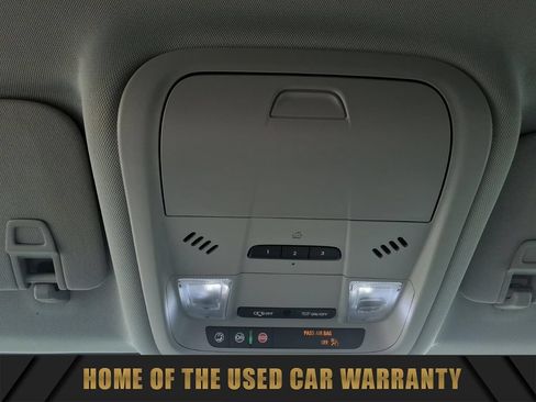 Used 2020 Chevrolet Equinox Premier FWD image 27