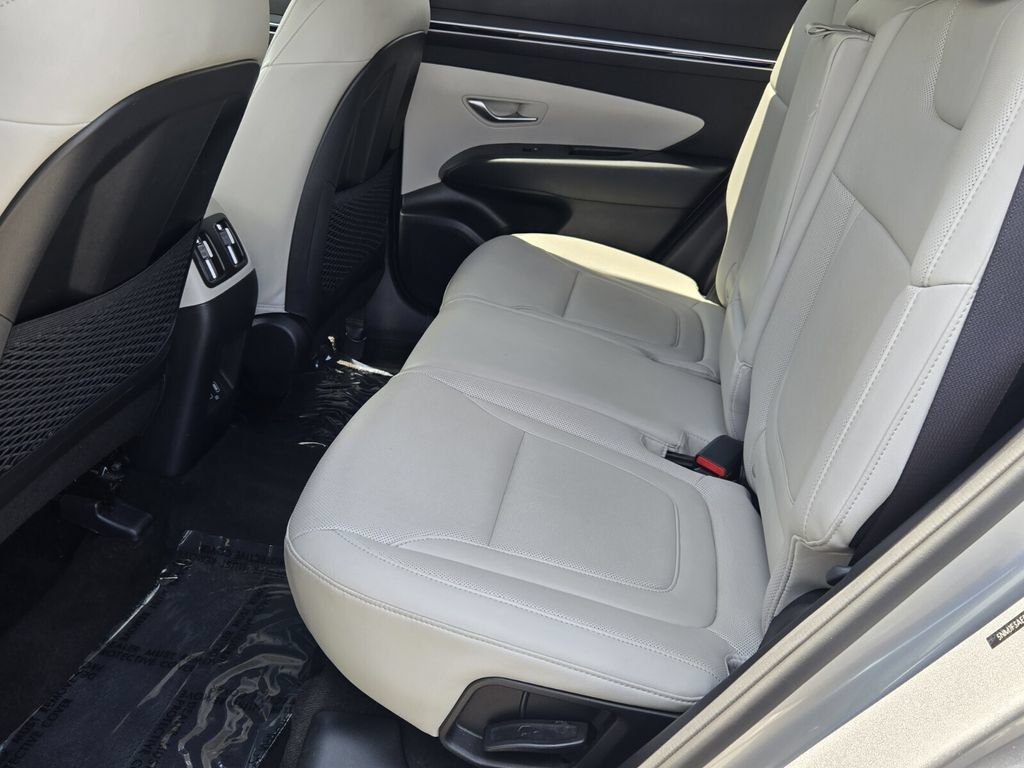 Certified 2023 Hyundai Tucson SEL w/ Convenience Package FWD image 8