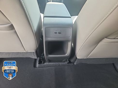 Used 2026 Buick Envista Avenir FWD image 12