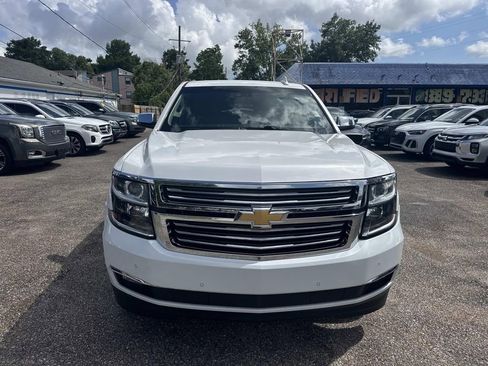 Used 2018 Chevrolet Tahoe Premier RWD image 2