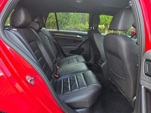 Used 2015 Volkswagen GTI SE w/ Lighting Package (SEL) image 30