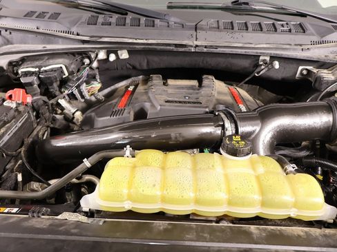 Used 2019 Ford F150 Raptor w/ Equipment Group 802A Luxury image 22