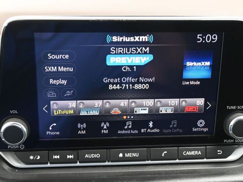 Certified 2023 Nissan Rogue S image 16