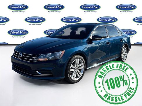Used 2019 Volkswagen Passat 2.0T Wolfsburg image 3