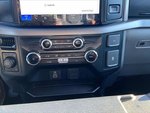 Used 2025 Ford F150 XLT w/ Equipment Group 301A Standard image 33