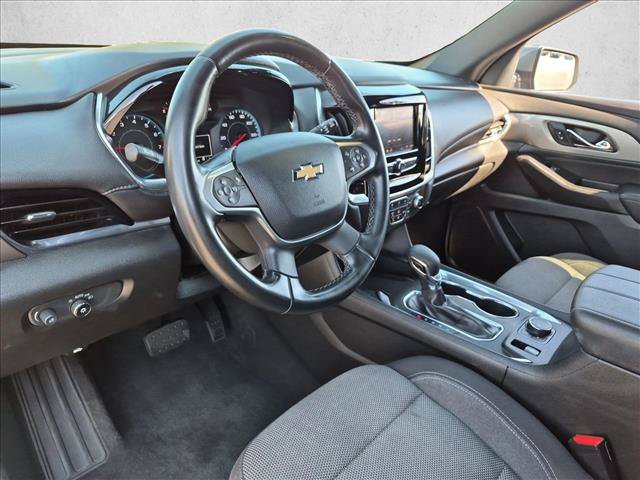 Used 2023 Chevrolet Traverse LT FWD image 13