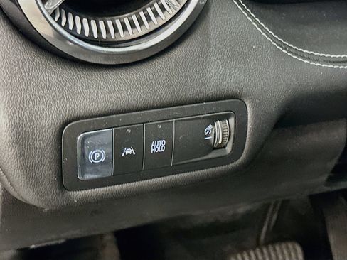 Used 2024 Chevrolet Blazer EV LT AWD/4WD image 17
