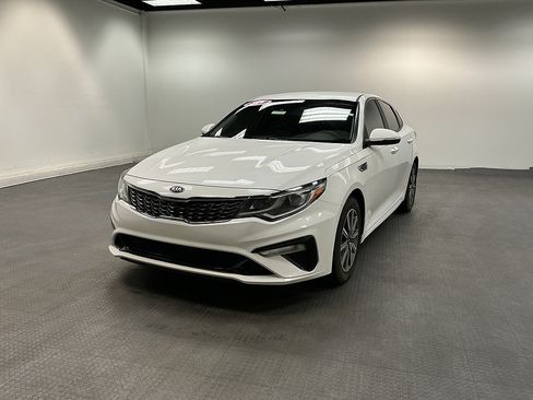 Used 2019 Kia Optima LX w/ LX 17" Wheel Package FWD image 1