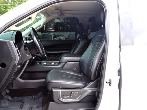 Used 2018 Ford Expedition Max Platinum AWD/4WD image 21