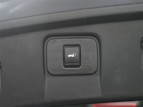 Used 2024 Nissan Murano Platinum w/ Cargo Package image 30