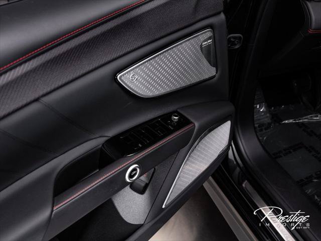 Used 2023 Maserati Grecale Trofeo AWD/4WD image 19