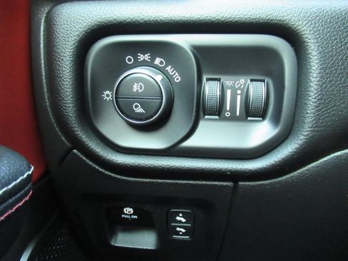 Used 2025 RAM 1500 Rebel w/ Rebel Level 1 Equipment Group AWD/4WD image 21
